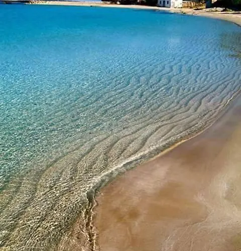 Kythera فندق